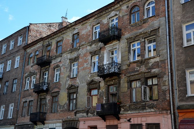 Private Historical Tour of Warsaw by a Retro Fiat with Pickup - Ghetto wall fragments and the black market of communist Warsaw