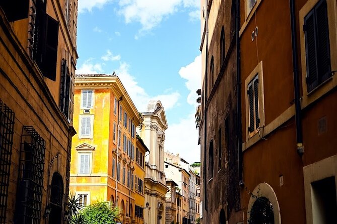 Private Rome Food Tour in the Historic Centre with 8+Tastings - Campo de’ Fiori brings food into the street