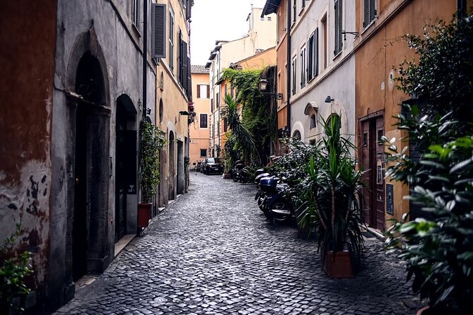 Private Rome Food Tour in the Historic Centre with 8+Tastings - Supplì gives you a true Roman snack