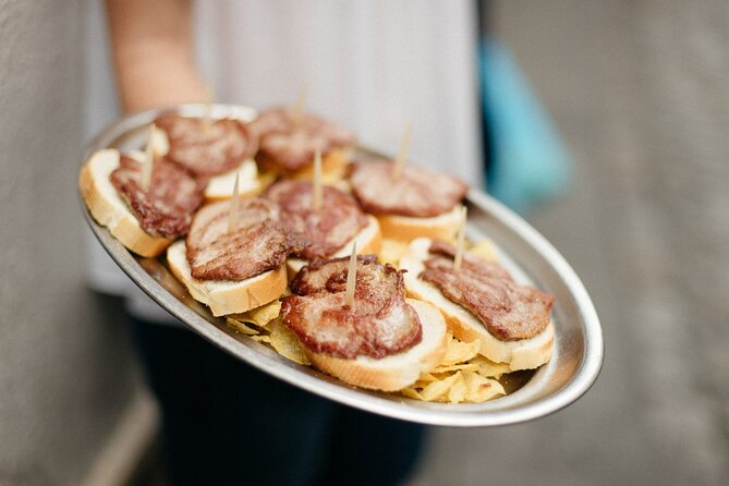 Private Seville Tapas & History Tour - What you actually eat and drink