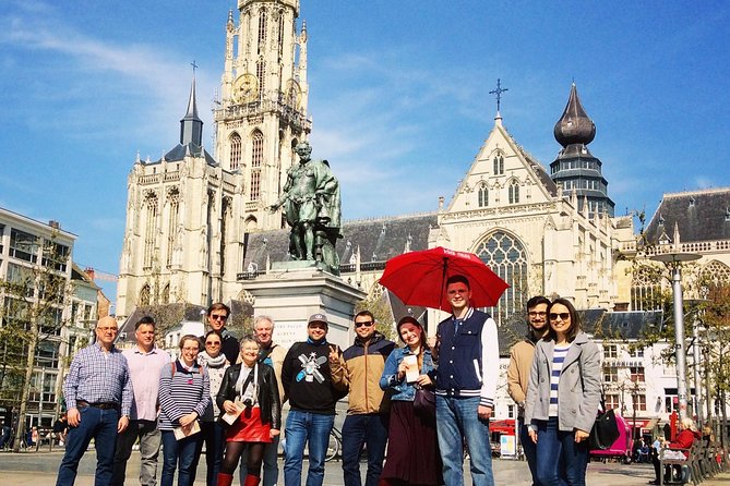 Private tour: Highlights & History of Antwerp - Conscienceplein links books and Baroque design