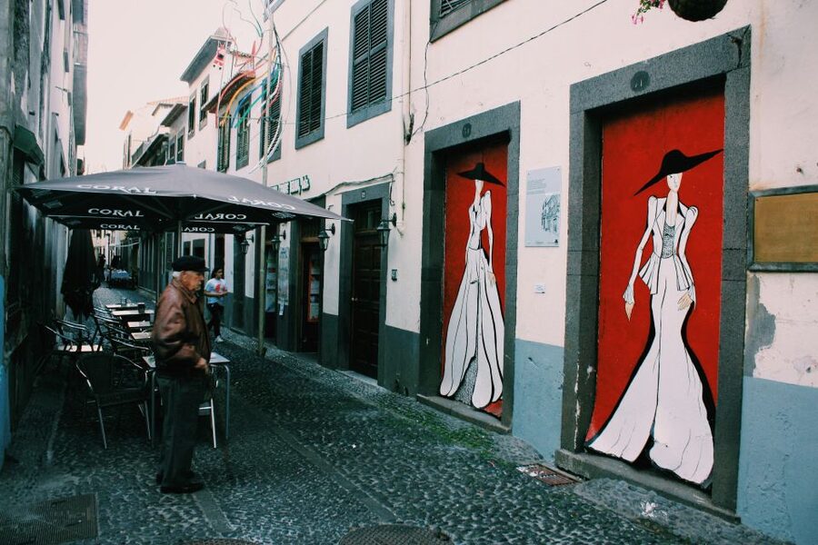Private Tour:Historical Old Town 1-Hour Tour by Tuk Tuk - Sé and the Mudéjar Face of Funchal Cathedral