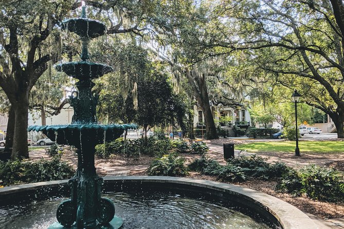 Private Tour of Savannah's Historic/Victorian Districts & Bonaventure Cemetery - The Victorian District and Queen Anne architecture