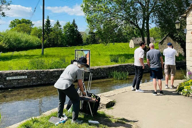 Private tour of the stunning Cotswolds with an expert local guide - Bourton-on-the-Water and the River Windrush