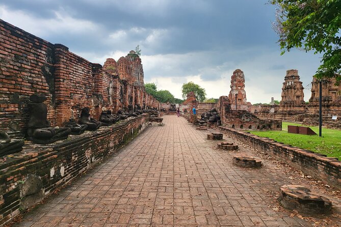 Private tour to Ayutthaya and Boat Tour Heritage Site - Wat Phra Si Sanphet and the old royal center