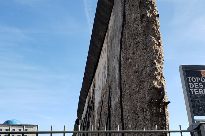 Private Walking Tour: Berlin Wall, Cold War and Checkpoint Charlie - What a private guide adds to the experience