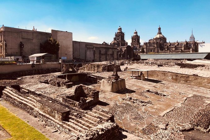 Private Walking Tour Gems of the Historic Center of Mexico City - Iturbide Palace and La Profesa