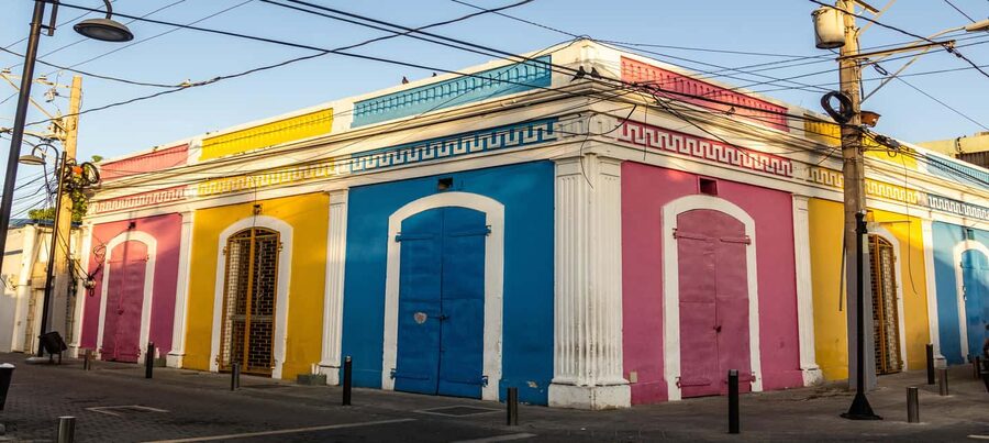 Puerto Plata: City tour through the historic old town - Monseñor cigar factory: tradition with a shopping edge
