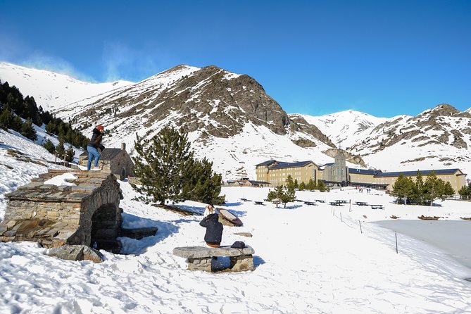 Pyrenees & Medieval Towns Small Group Tour from Barcelona - The day in a few useful points