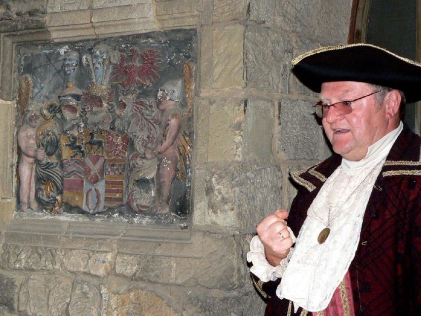 Quedlinburg: Historical Old Town Evening Walking Tour - Mutter Griebsch and the stories of ordinary lives