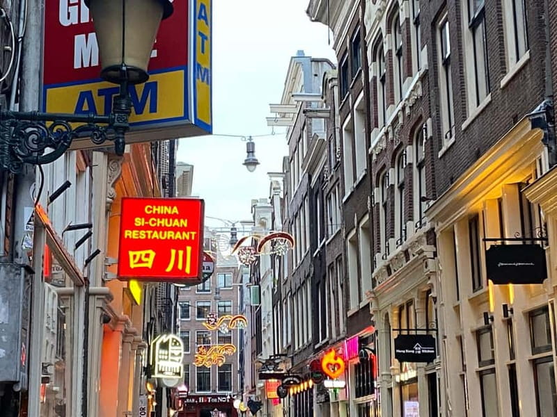 REDKULT: Red Light District & Historical City Center - Entering the Red Light District with a guide