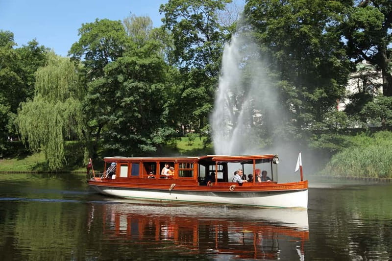 Riga: Canal & Daugava Cruise on a Historic Wooden Boat - Why this boat ride is a smart first look at Riga