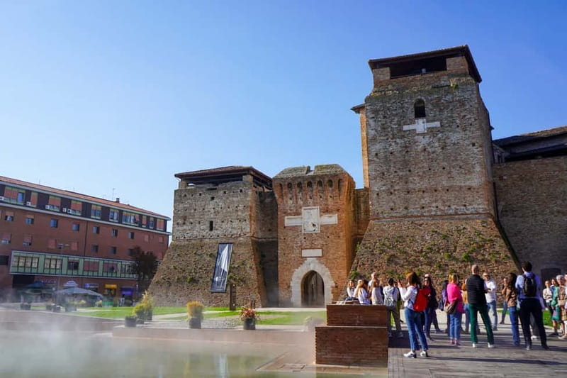 Rimini: Guided Walking Tour of the Historic City Center - Why Rimini’s old town deserves your time