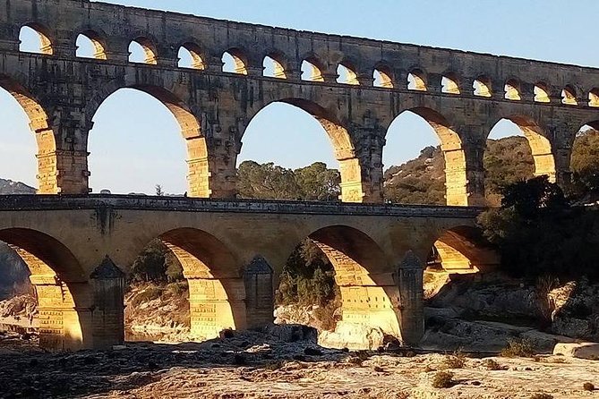 Roman Sites and Historical Places Day Trip from Avignon - Key points before you book