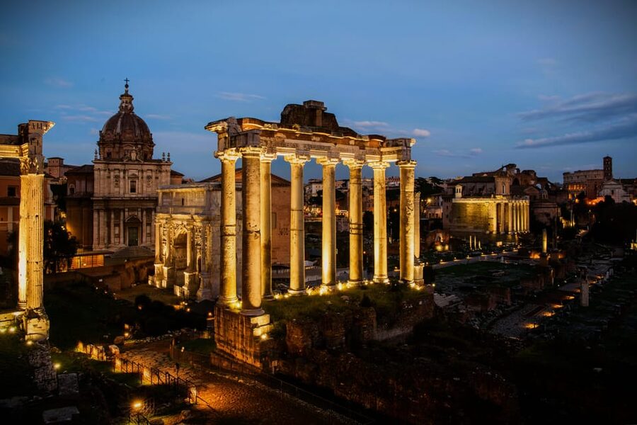 Rome: Ancient Rome Night Tour - Meeting at the White Marble Vittoriano