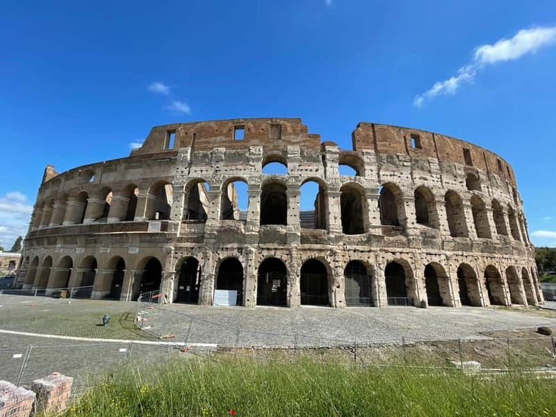 Rome: Colosseum and Ancient Rome Small Group Guided Tour - Meeting at Via dei Fori Imperiali