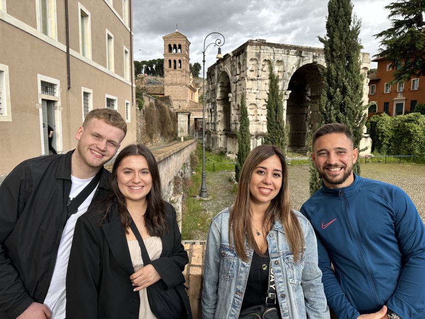 Rome: Colosseum, Circus Maximus, Forum & Ancient Rome Tour - Why this route is more than a Colosseum photo stop