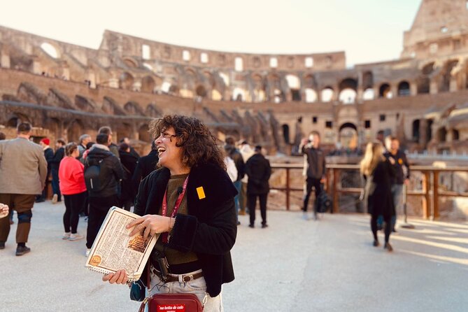 Rome: Colosseum with Arena, Roman Forum and Palatine Guided Tour - What the two-and-a-half-hour route gives you