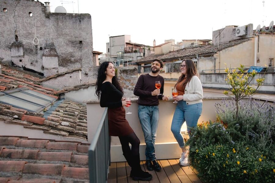 Rome: Food Tour of the Historic Center with Rooftop Spritz - A food walk from the Jewish Quarter to Trastevere