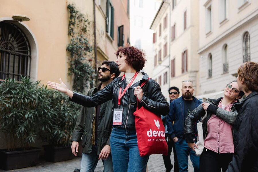 Rome: Food Tour of the Historic Center with Rooftop Spritz - What the $100.82 price gives you