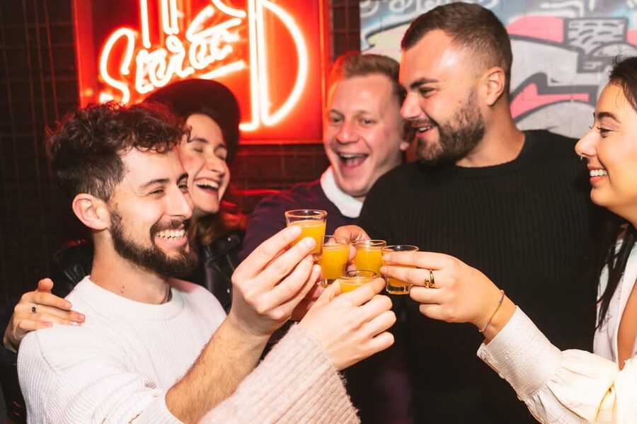 Rome: Forbidden History Walking Tour & Pub Crawl with Drinks - Walking through Monti with a drink in hand
