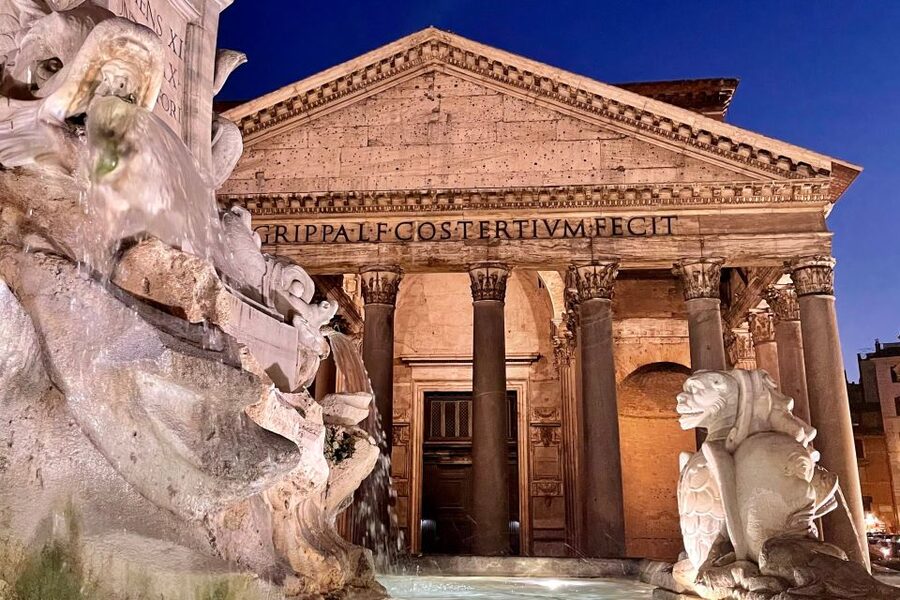 Rome: Rome at Night Evening Historical Walking Tour - Why Rome works so well after sunset