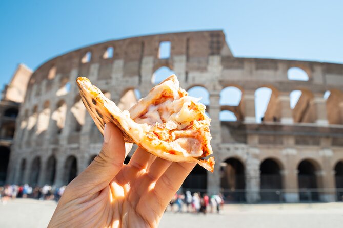 Rome: Ultimate Street Food Tour in the Old Town by Do Eat Better - Supplì on Via del Corso
