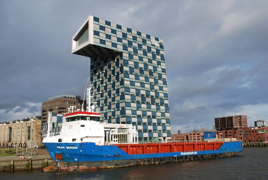 Rotterdam: Harbor Cruise on a Historic Ship - Finding the ship beside Erasmus Bridge