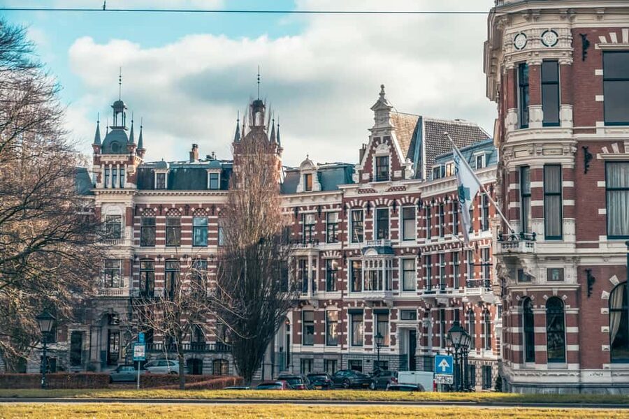 Rotterdam: Highlights, Gems, Architecture & History Walk - Price, pace, and practical value