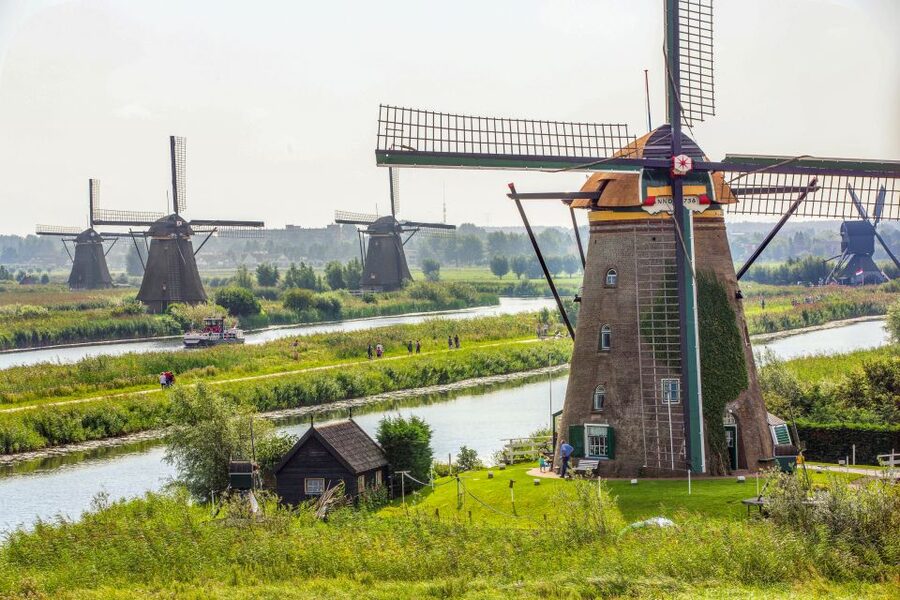 Rotterdam: Kinderdijk UNESCO World Heritage Entry Ticket - What your $25 ticket includes
