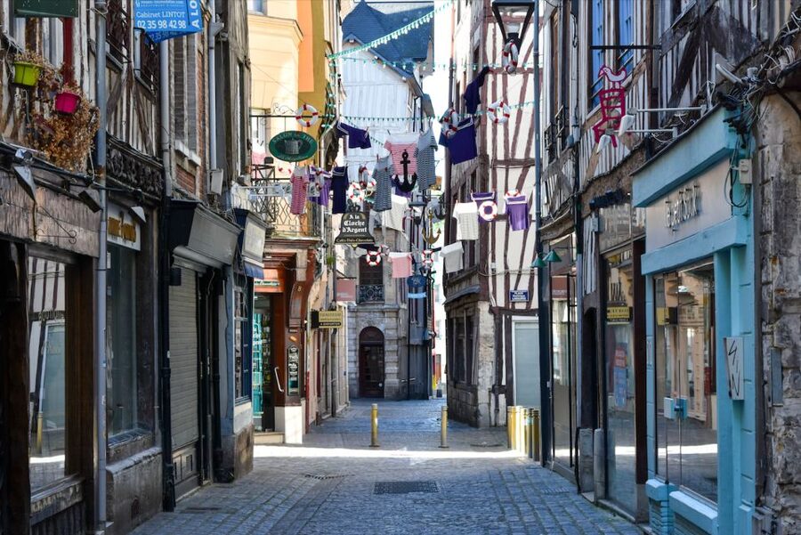 Rouen: Guided Tour of the Historic Center - Joan of Arc at Place du Vieux Marché