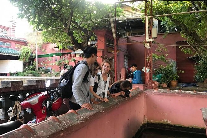 Saigon Afternoon City Historical Scooter Tour |Opt: Ao Dai Riders - What the private format changes