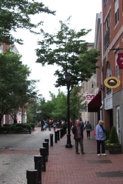 Salem: Secrets of Salem Hidden History Walking Tour - Film locations and Salem’s modern image