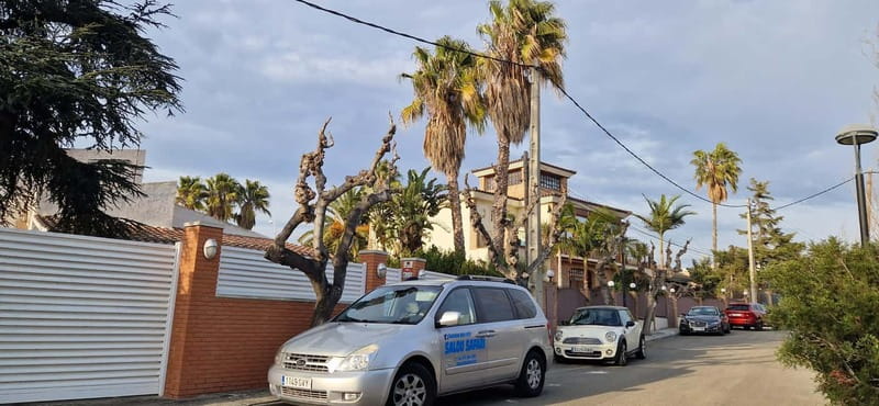 Salou: Siurana Medieval Village Guided Tour w/ Hotel Pickup - Practical details that affect the day