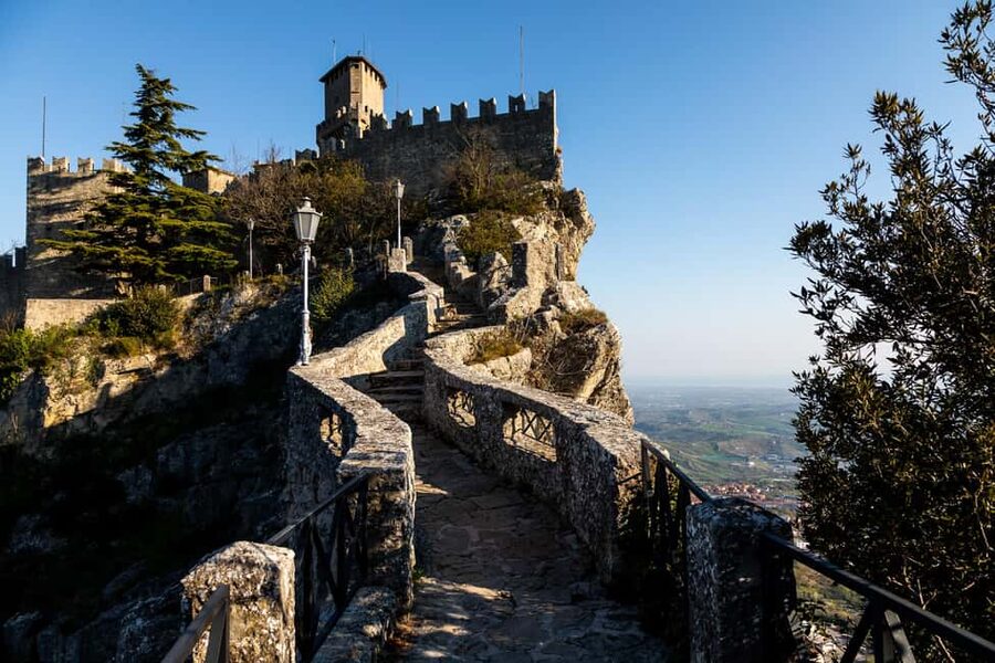 San Marino: Private Historical City Center Walking Tour - The Statue of Liberty and San Marino’s symbols