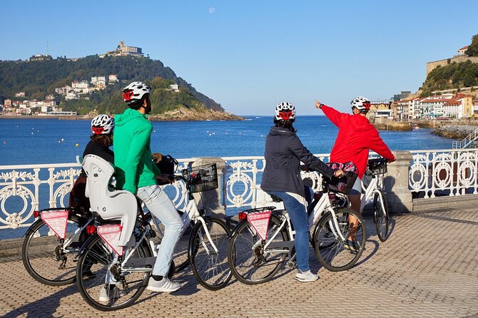 San Sebastian E-bike trour: Basque History and Cultural. - Peine del Viento and the edge of the bay