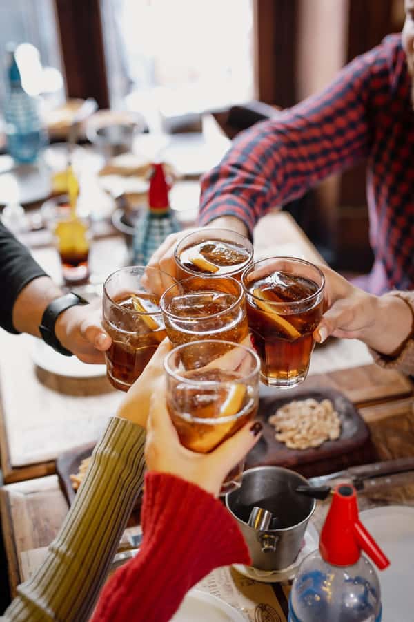 San Telmo: Historical Guided Tour with Street Food & Drinks - The guide can make or break the afternoon
