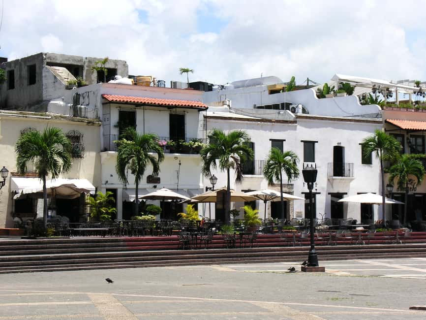 Santo Domingo: Historical City Tour - Museums that add detail to the walk