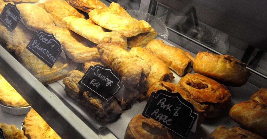 Savannah: Historic District Foodie Walking Tour - Starting at Savannah Taste Experience Marketplace