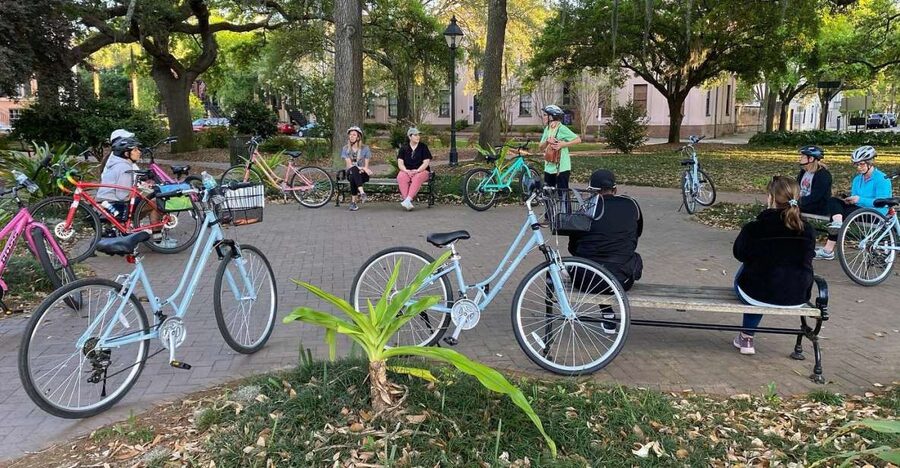 Savannah: Historic District Guided Bike Tour - Key points at a glance
