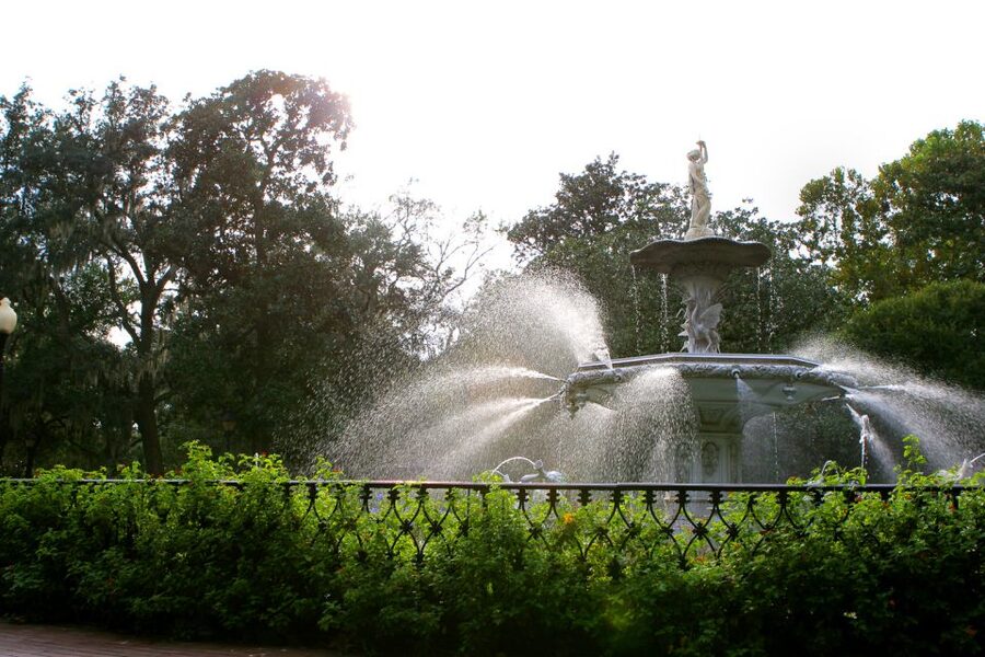 Savannah: History and Culture Walking Tour - A note about meeting details