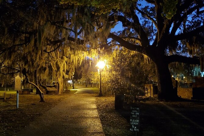 Savannah History and Haunts Candlelit Ghost Walking Tour - Key points to know before booking