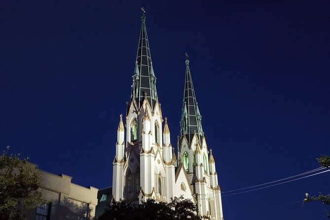 Savannah History and Haunts Candlelit Ghost Walking Tour - Meeting near Chippewa Square
