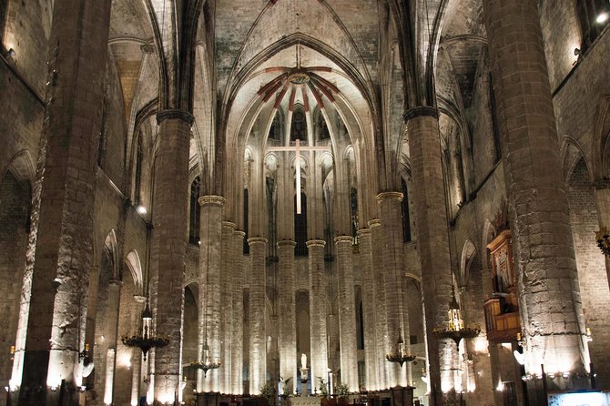Savor Spain: Food, Wine, History & Culture Small Group Tour in Old Barcelona - Key points at a glance
