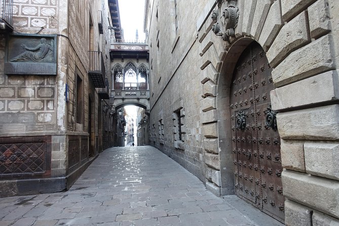 Savor Spain: Food, Wine, History & Culture Small Group Tour in Old Barcelona - The Gothic Quarter between two bar stops