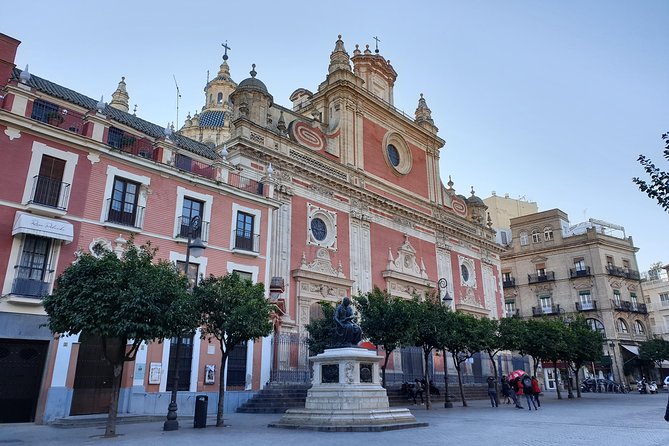 Sevilla Food Tour: Tapas, Wine, History & Traditions - Walking Seville’s historic center
