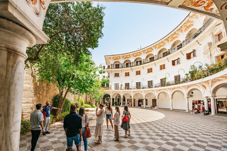Seville: Tapas, Taverns and History Guided Walking Tour - Key points at a glance
