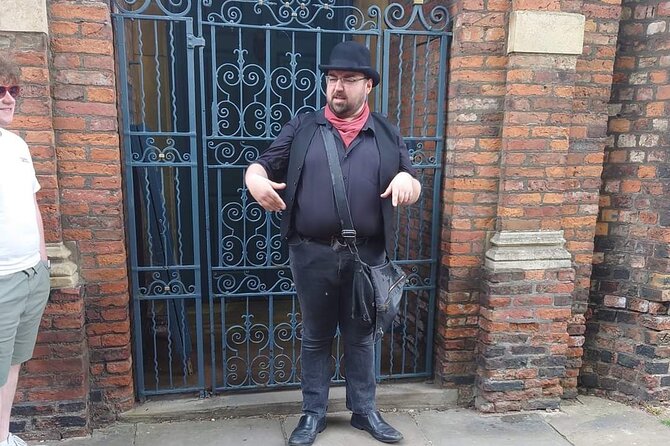 Shadows of York: Ghost Walk and Horrible History. - Who will enjoy Shadows of York?