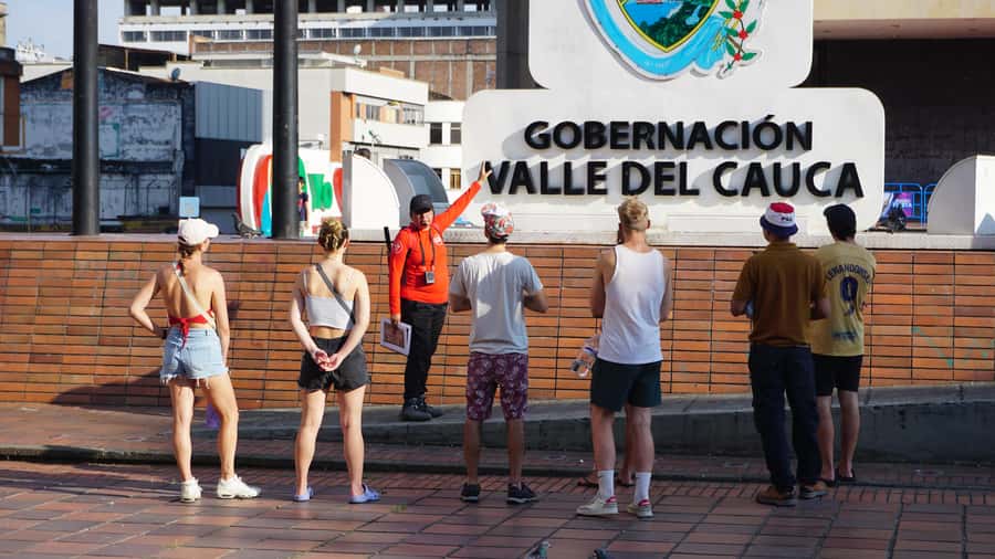 Shared Tour Cali's Historical Downtown - From the River Boulevard to San Francisco Square