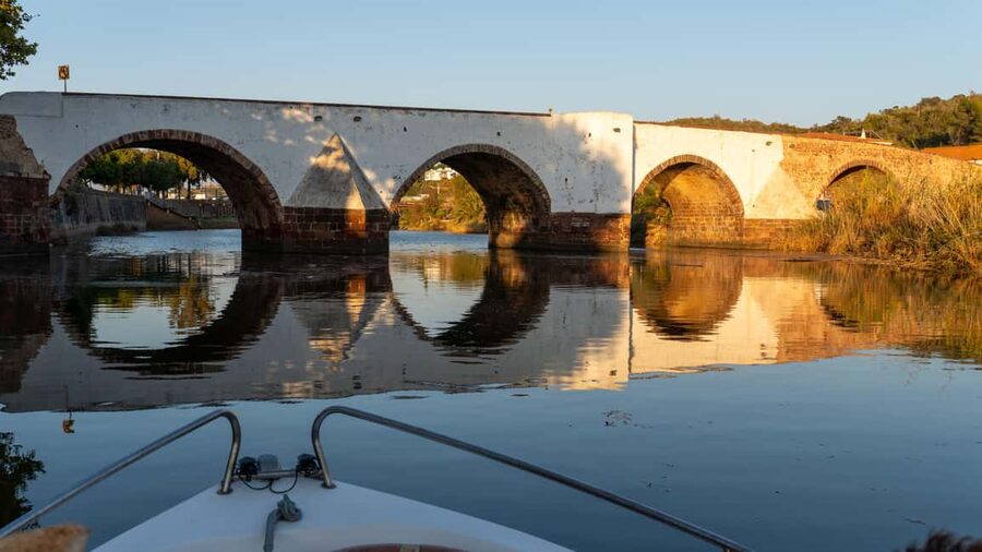 Silves History - Nature Boat Tour - free drink and Port wine - Arriving in Silves by water
